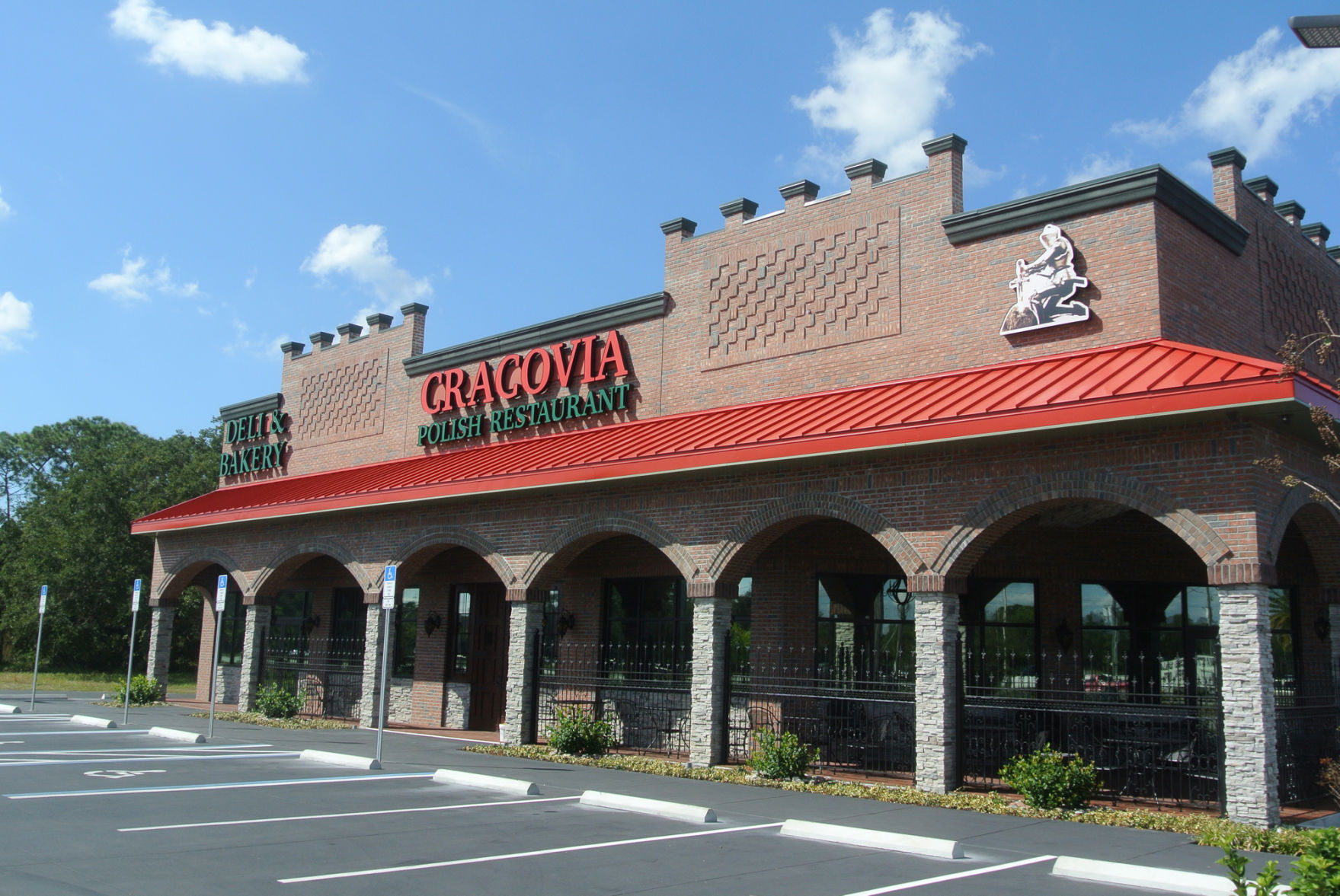 SH1123polishrestaurant2.jpg